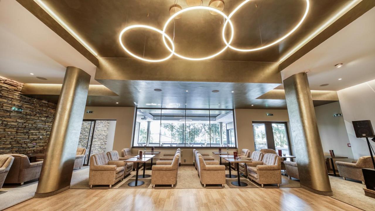 Maj Hotel Medical Wellness Piest'any Exteriér fotografie
