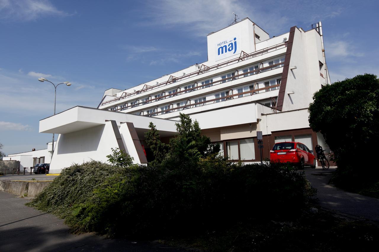 Maj Hotel Medical Wellness Piest'any Exteriér fotografie